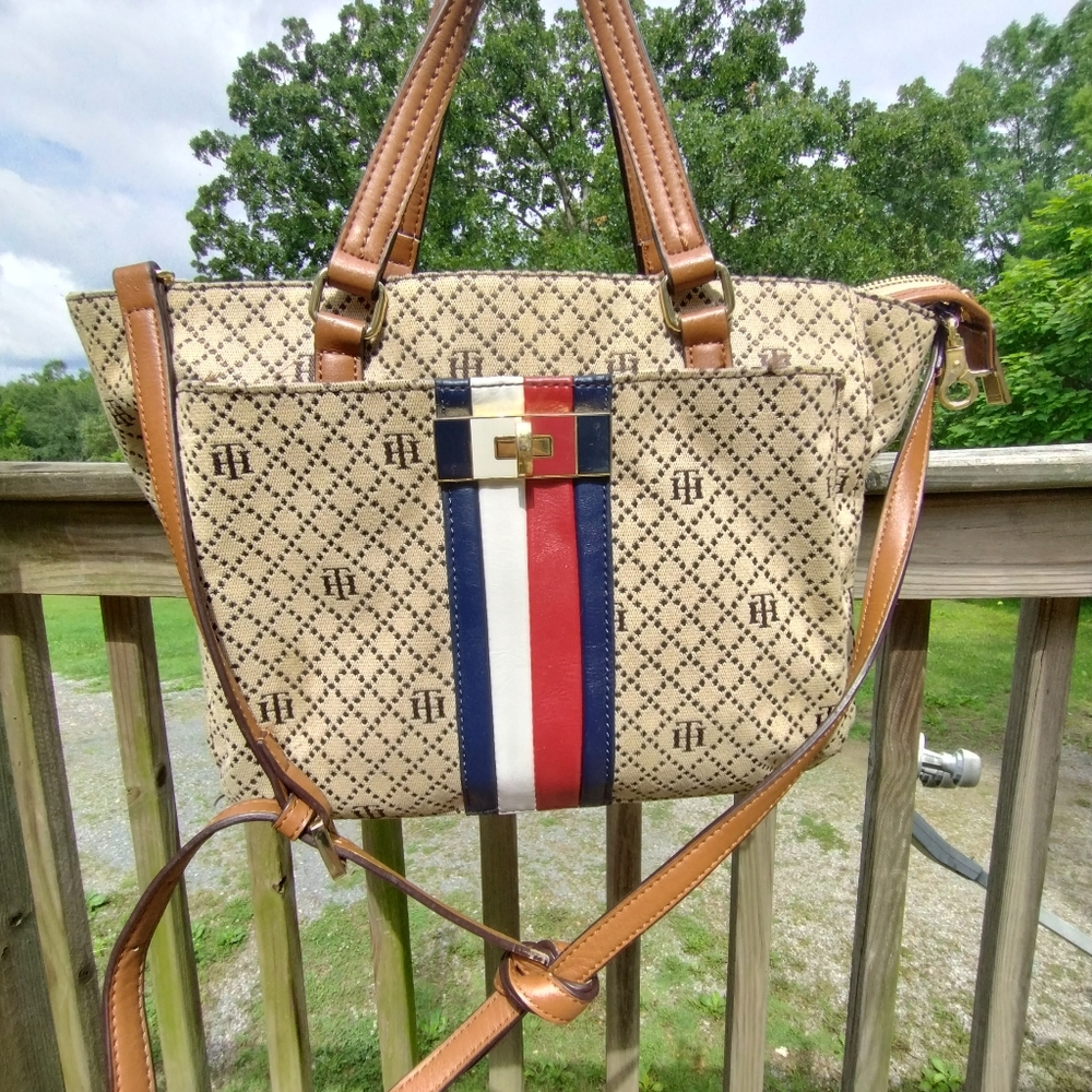 Tommy Hilfiger Purse